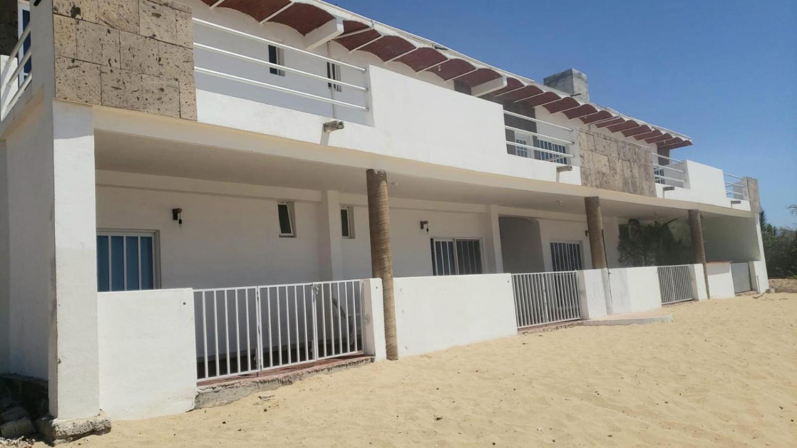 La Pucca Hotel Boutique Resort Пеньита-де-Хальтемба Экстерьер фото