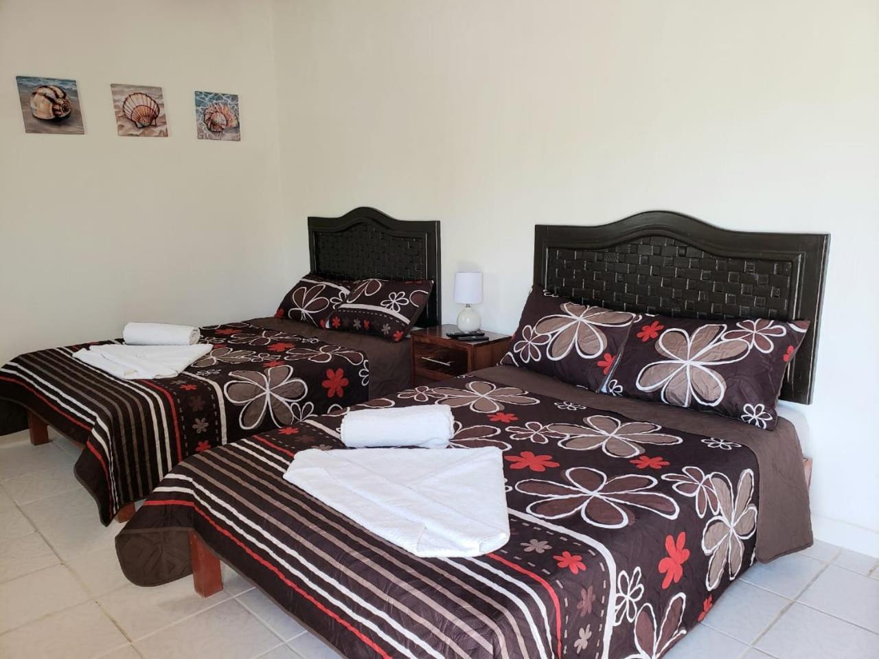 La Pucca Hotel Boutique Resort Пеньита-де-Хальтемба Экстерьер фото